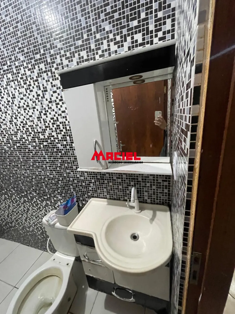 Comprar Casa / Padr&atilde;o em S&atilde;o Jos&eacute; dos Campos R$ 300.000,00 - Foto 13