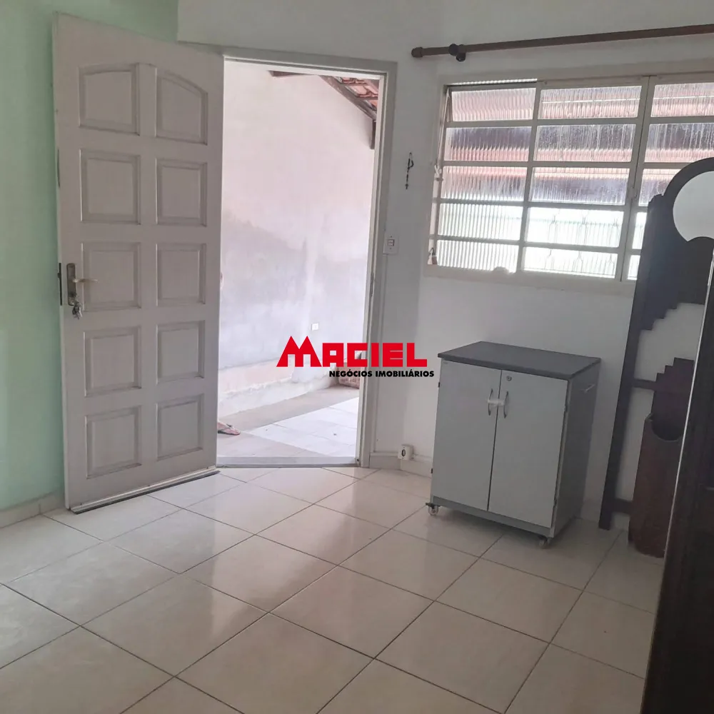 Comprar Casa / Sobrado em S&atilde;o Jos&eacute; dos Campos R$ 375.000,00 - Foto 1