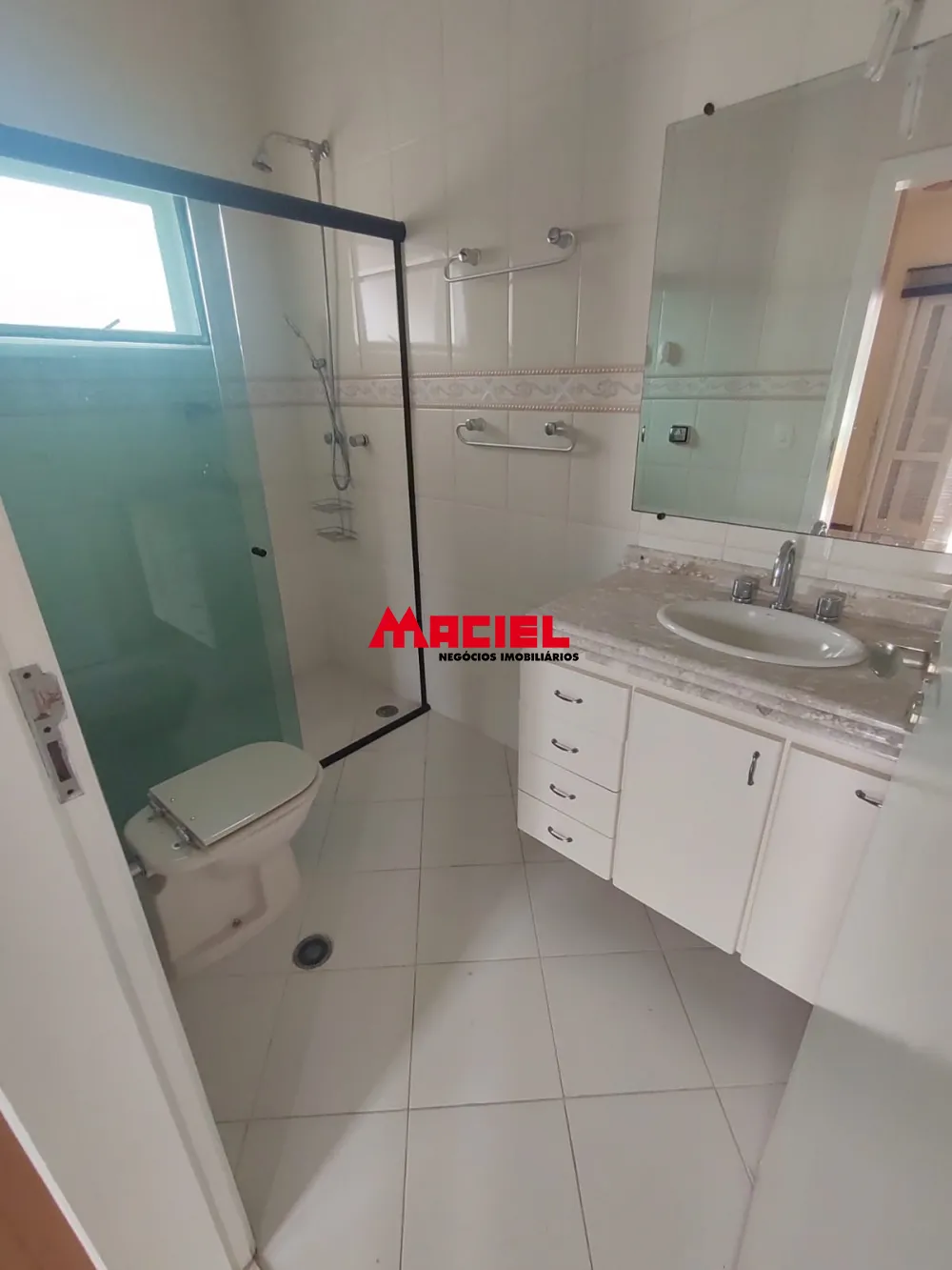 Alugar Casa / Condom&iacute;nio em S&atilde;o Jos&eacute; dos Campos R$ 8.000,00 - Foto 12