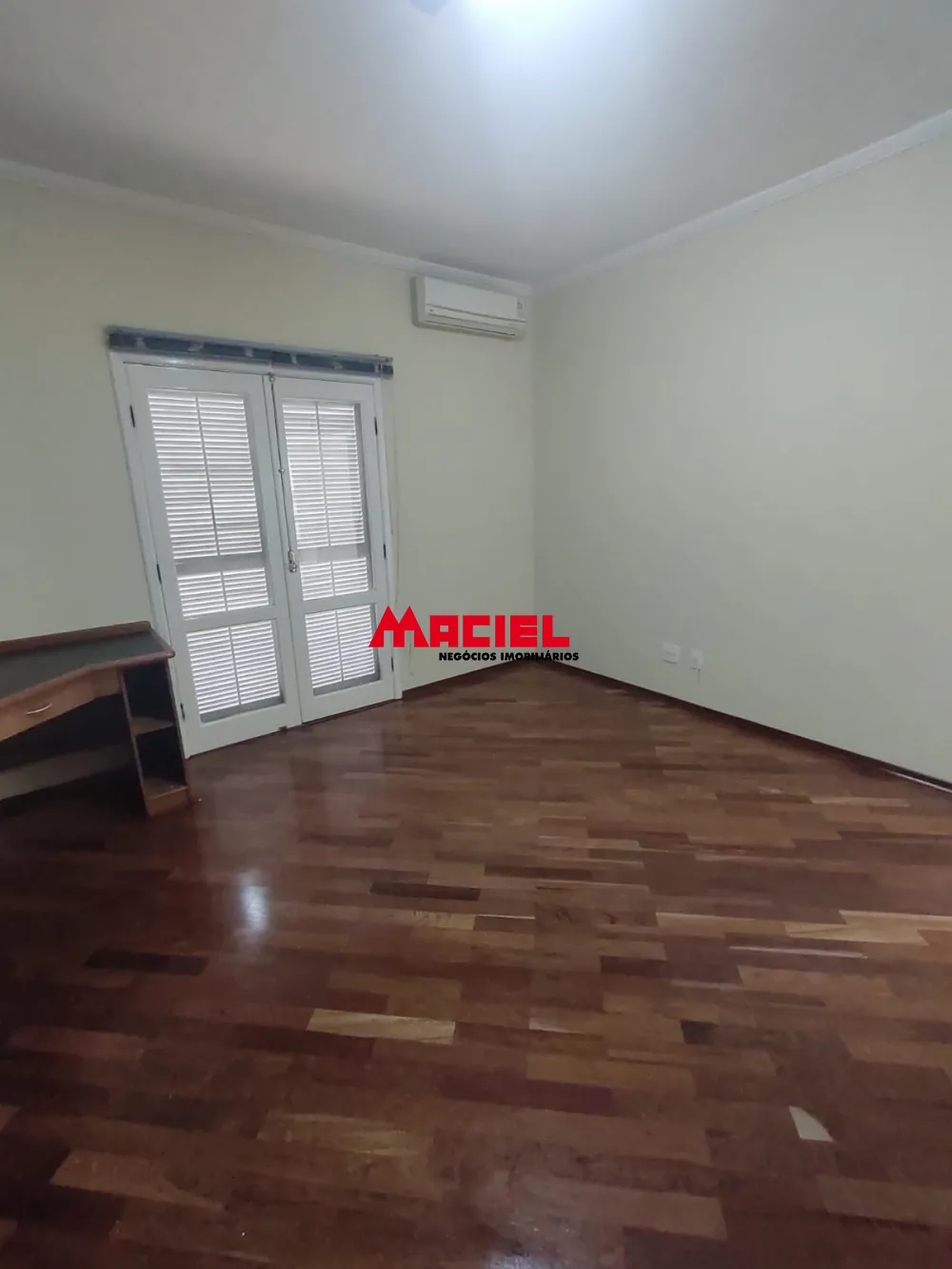 Alugar Casa / Condom&iacute;nio em S&atilde;o Jos&eacute; dos Campos R$ 8.000,00 - Foto 15