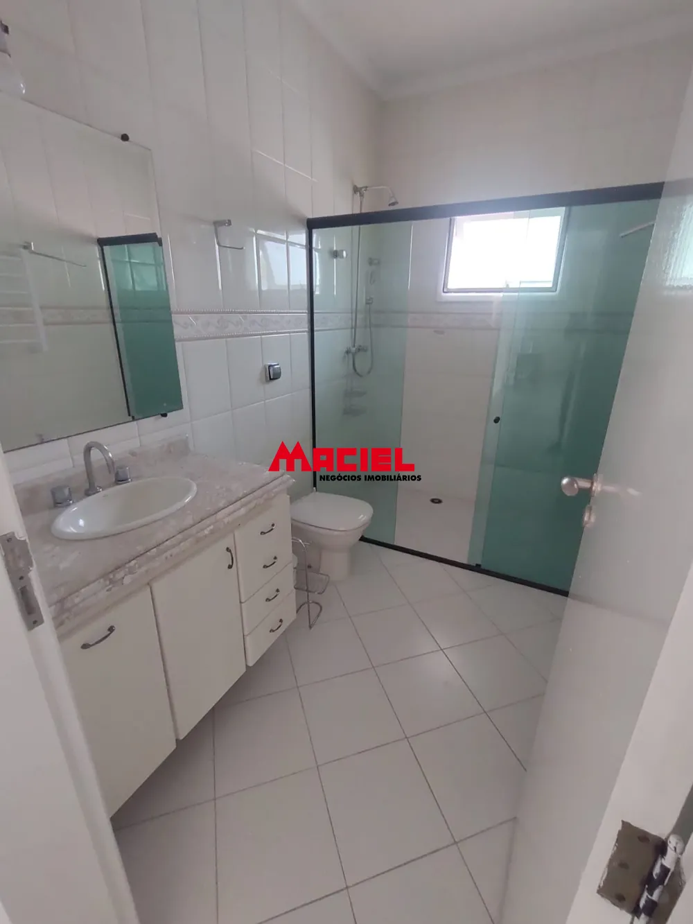 Alugar Casa / Condom&iacute;nio em S&atilde;o Jos&eacute; dos Campos R$ 8.000,00 - Foto 17