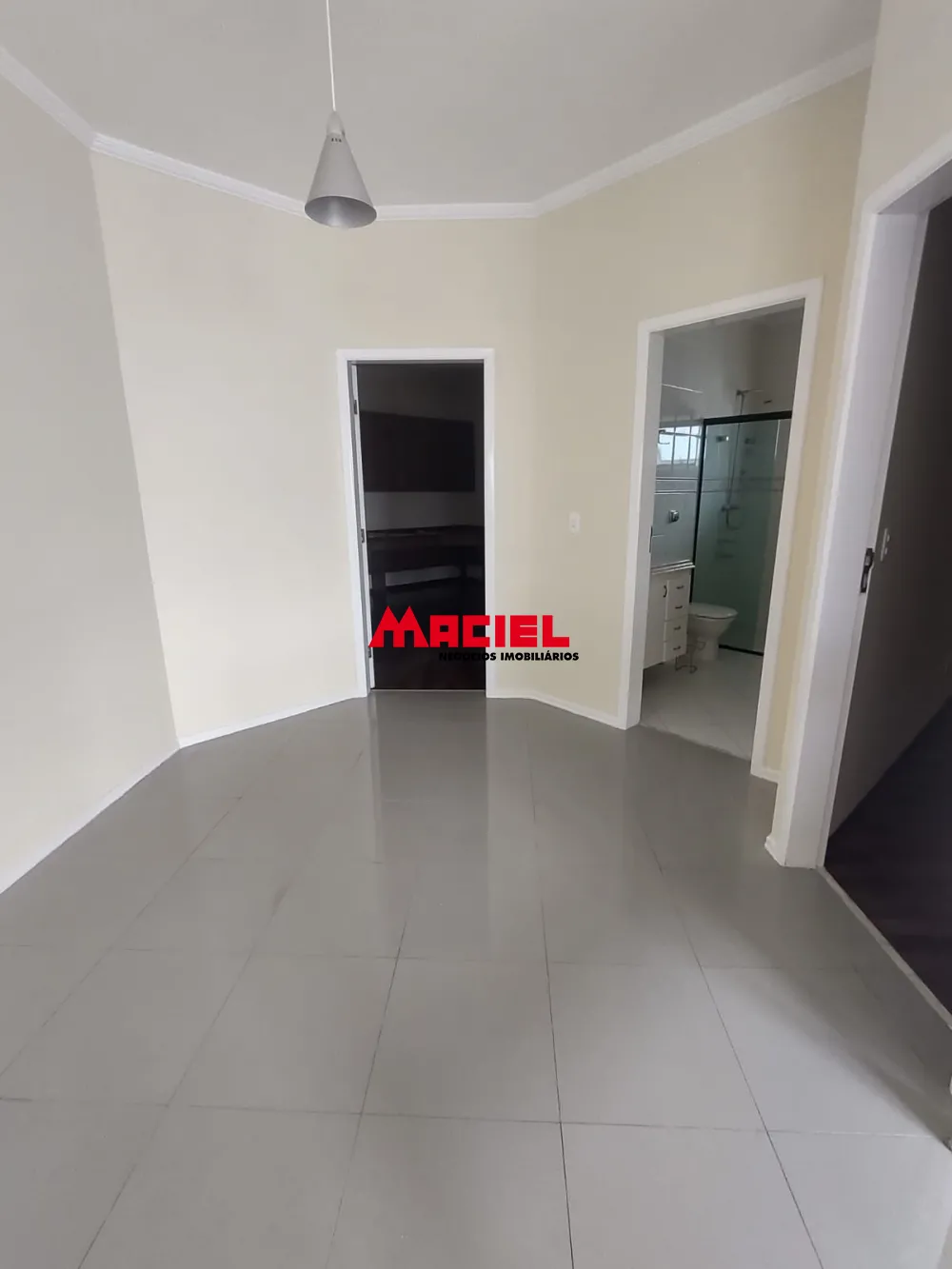 Alugar Casa / Condom&iacute;nio em S&atilde;o Jos&eacute; dos Campos R$ 8.000,00 - Foto 22
