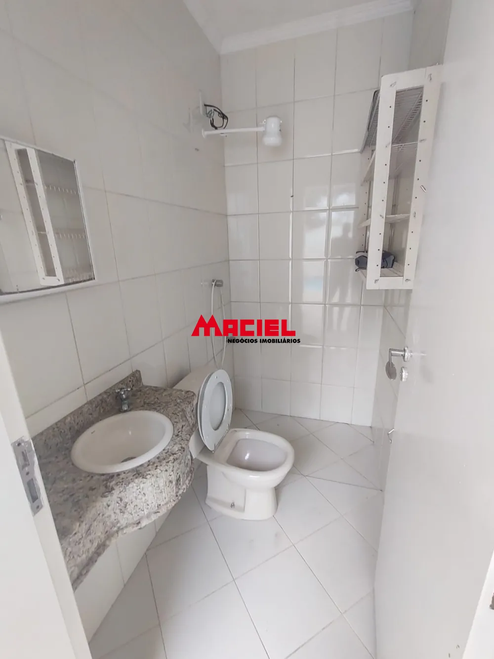 Alugar Casa / Condom&iacute;nio em S&atilde;o Jos&eacute; dos Campos R$ 8.000,00 - Foto 28