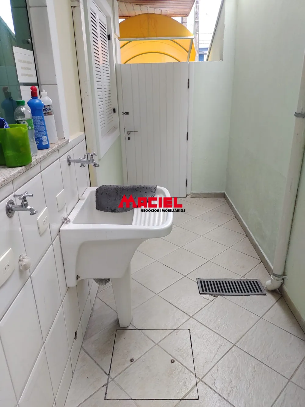 Alugar Casa / Condom&iacute;nio em S&atilde;o Jos&eacute; dos Campos R$ 8.000,00 - Foto 44