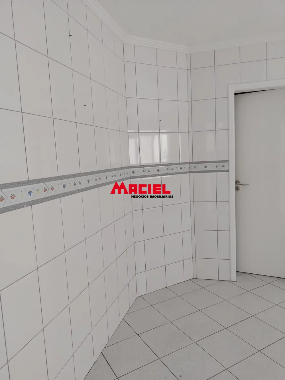 Alugar Casa / Condom&iacute;nio em S&atilde;o Jos&eacute; dos Campos R$ 8.000,00 - Foto 50