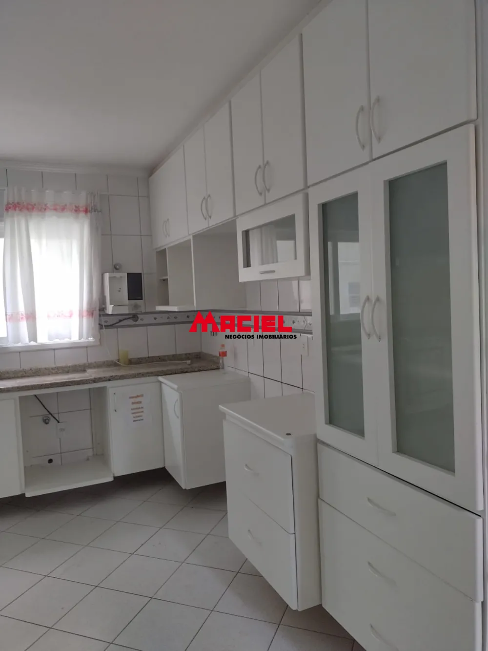 Alugar Casa / Condom&iacute;nio em S&atilde;o Jos&eacute; dos Campos R$ 8.000,00 - Foto 54