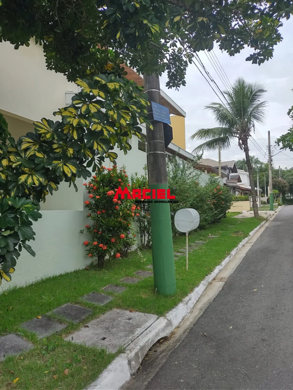 Alugar Casa / Condom&iacute;nio em S&atilde;o Jos&eacute; dos Campos R$ 8.000,00 - Foto 63