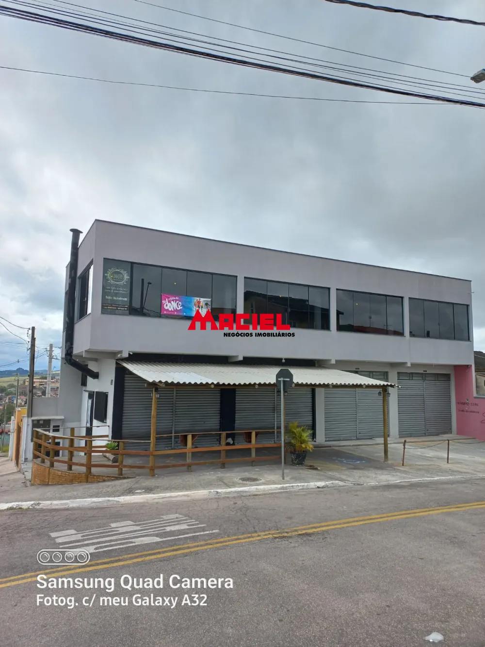 Comprar Comercial / Pr&eacute;dio em S&atilde;o Jos&eacute; dos Campos R$ 1.200.000,00 - Foto 3