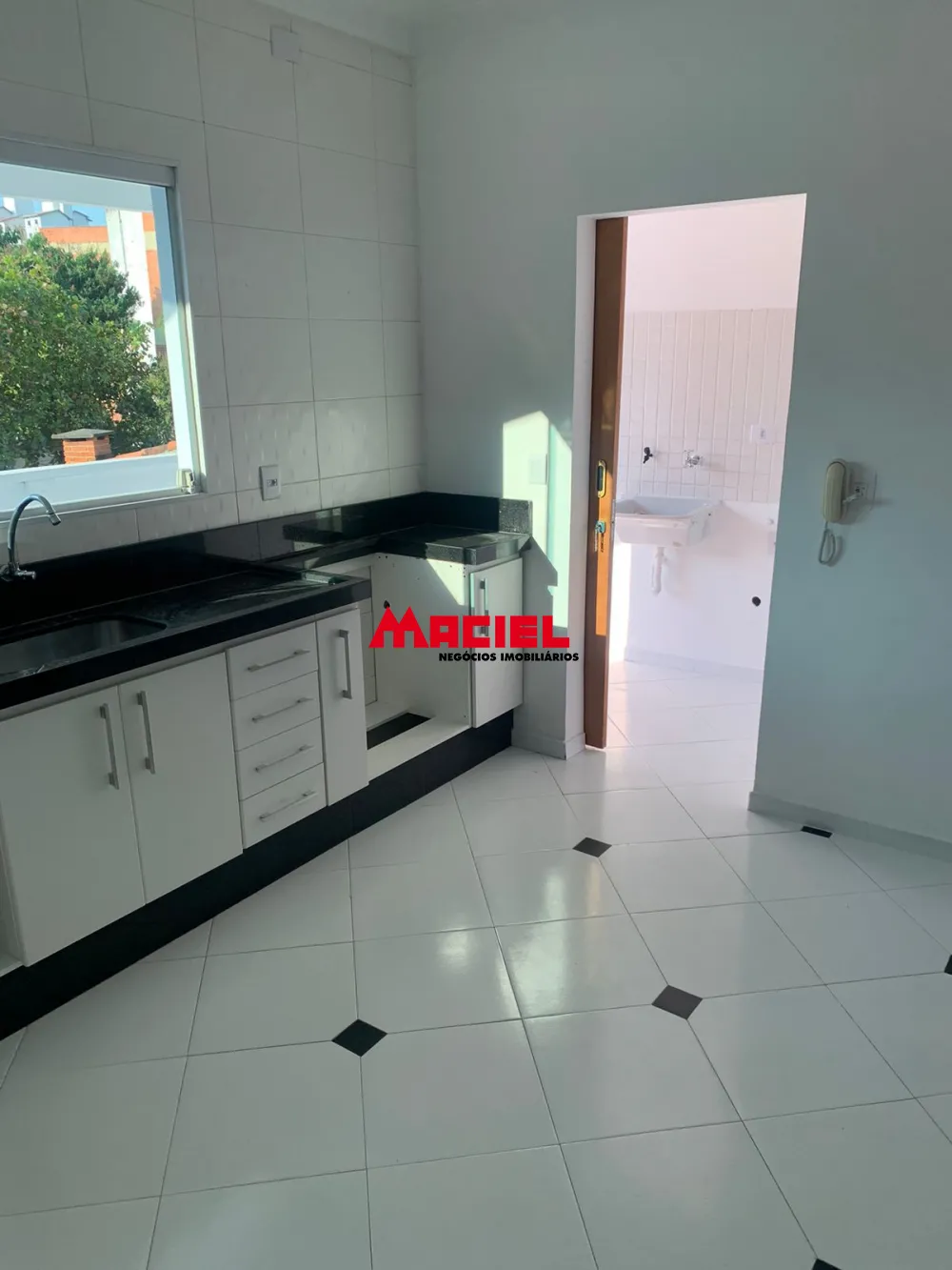 Comprar Casa / Condom&iacute;nio em Jacare&iacute; R$ 700.000,00 - Foto 2