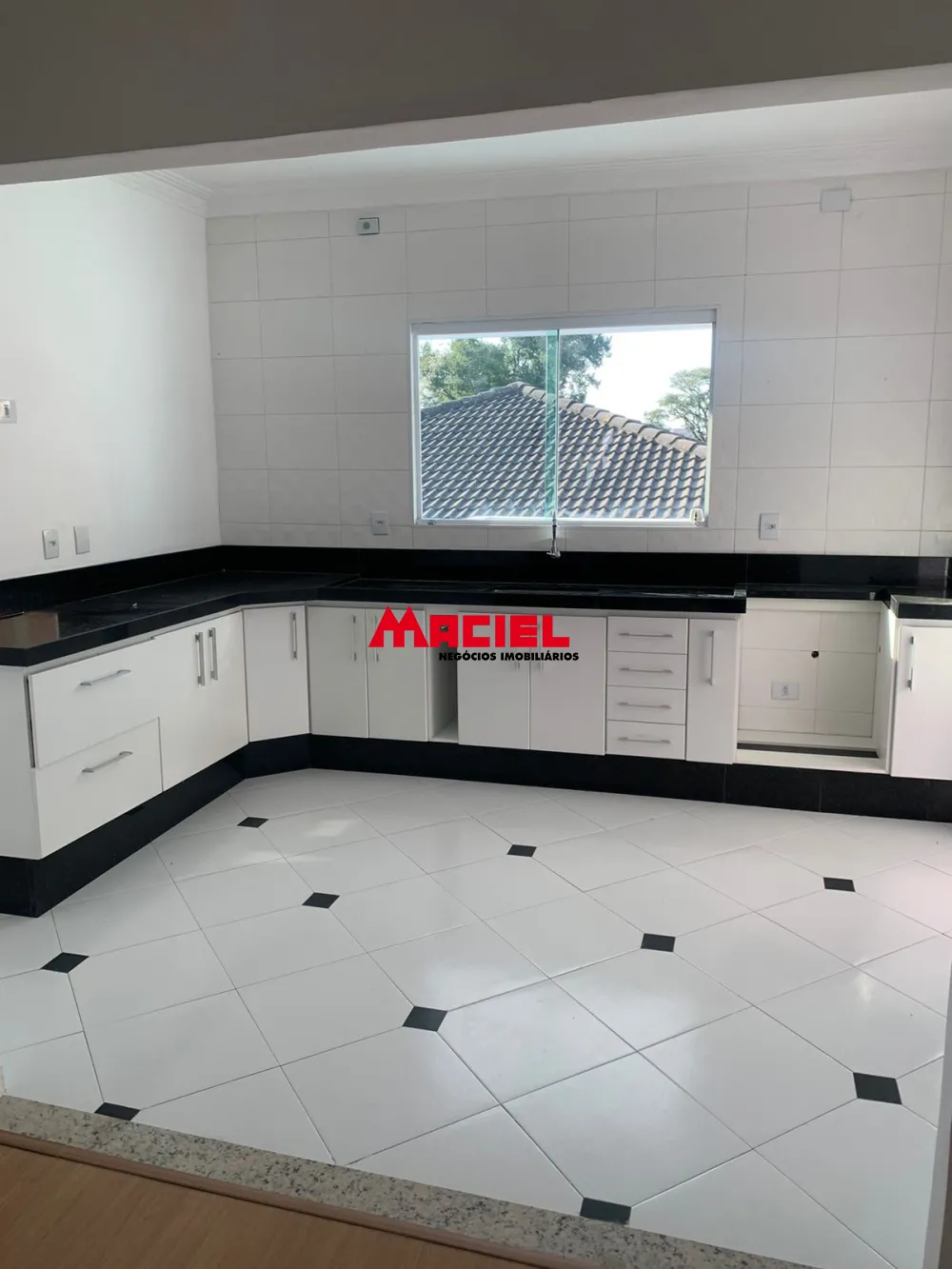 Comprar Casa / Condom&iacute;nio em Jacare&iacute; R$ 700.000,00 - Foto 3