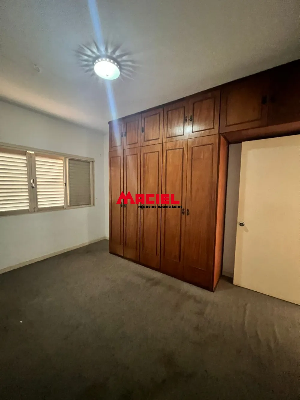 Comprar Casa / Sobrado em S&atilde;o Jos&eacute; dos Campos R$ 650.000,00 - Foto 8