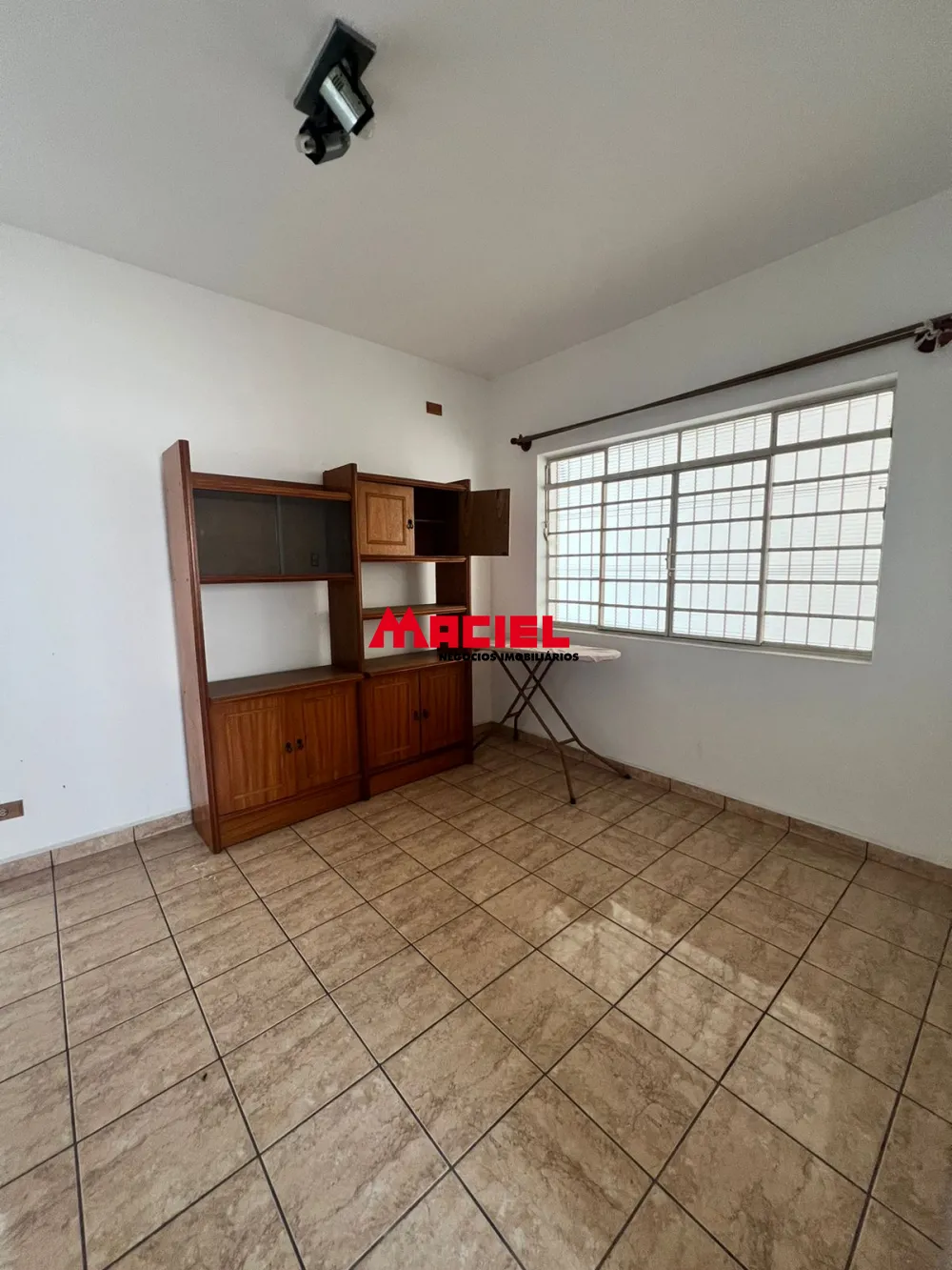 Comprar Casa / Sobrado em S&atilde;o Jos&eacute; dos Campos R$ 650.000,00 - Foto 11