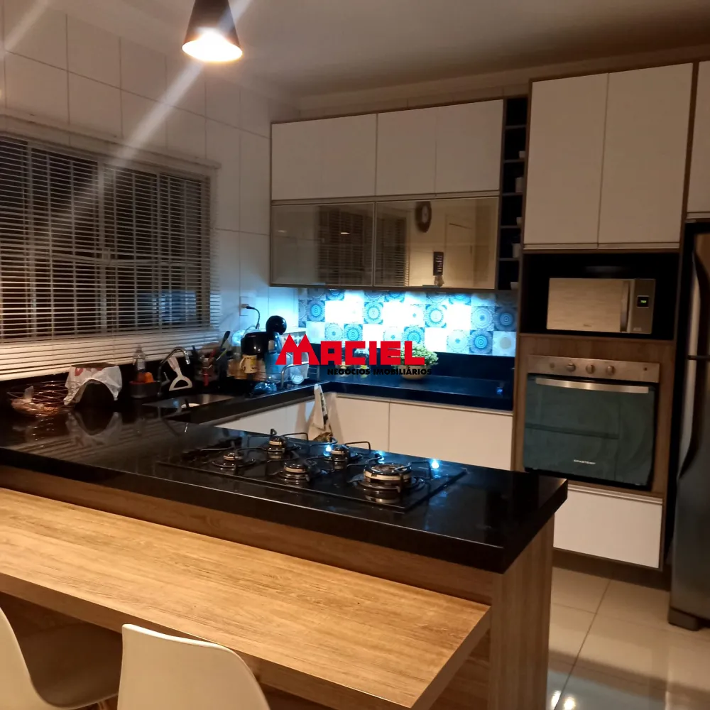 Comprar Casa / Padr&atilde;o em S&atilde;o Jos&eacute; dos Campos R$ 900.000,00 - Foto 9