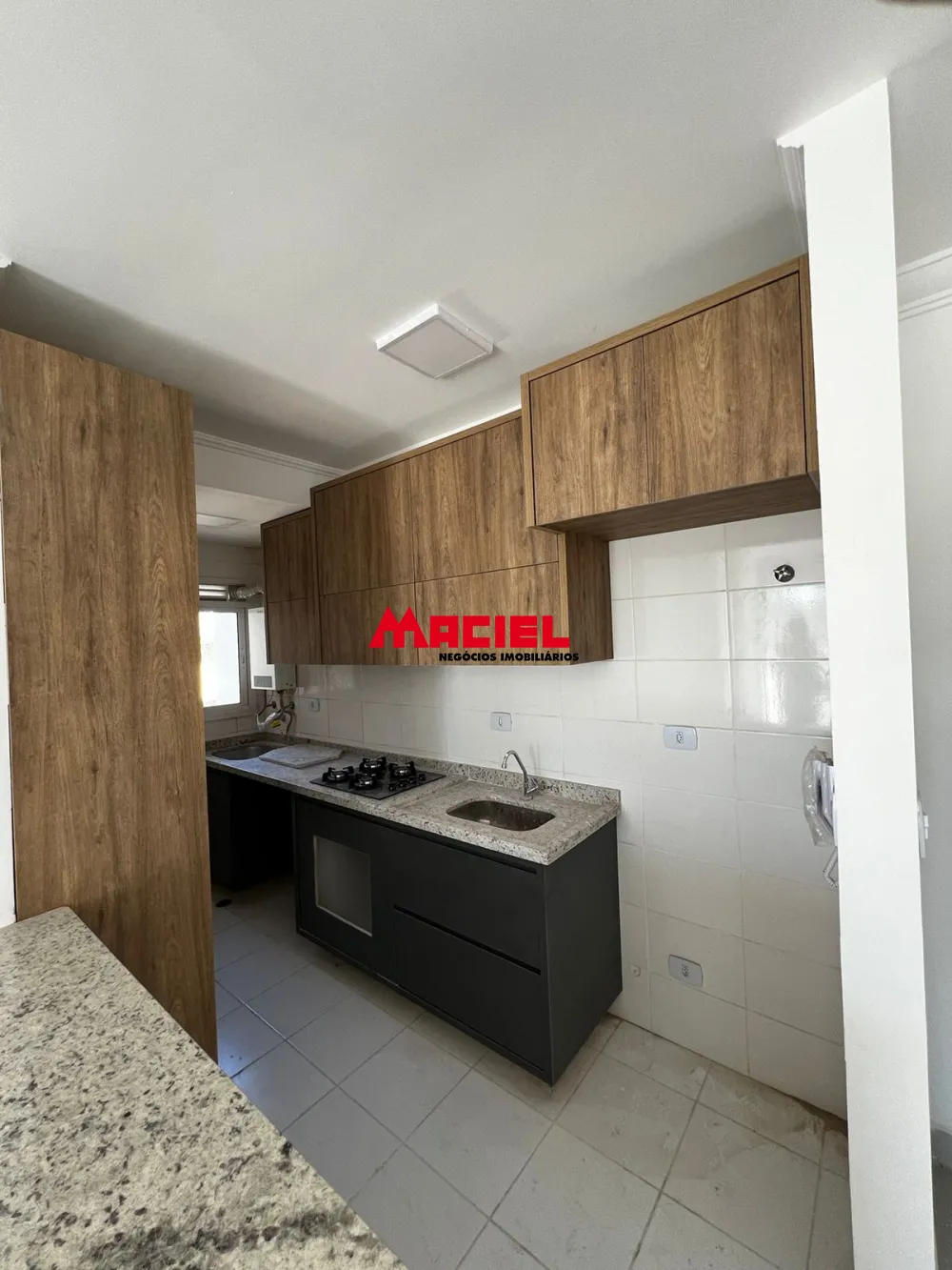 Alugar Apartamento / Padr&atilde;o em Jacare&iacute; R$ 2.700,00 - Foto 1