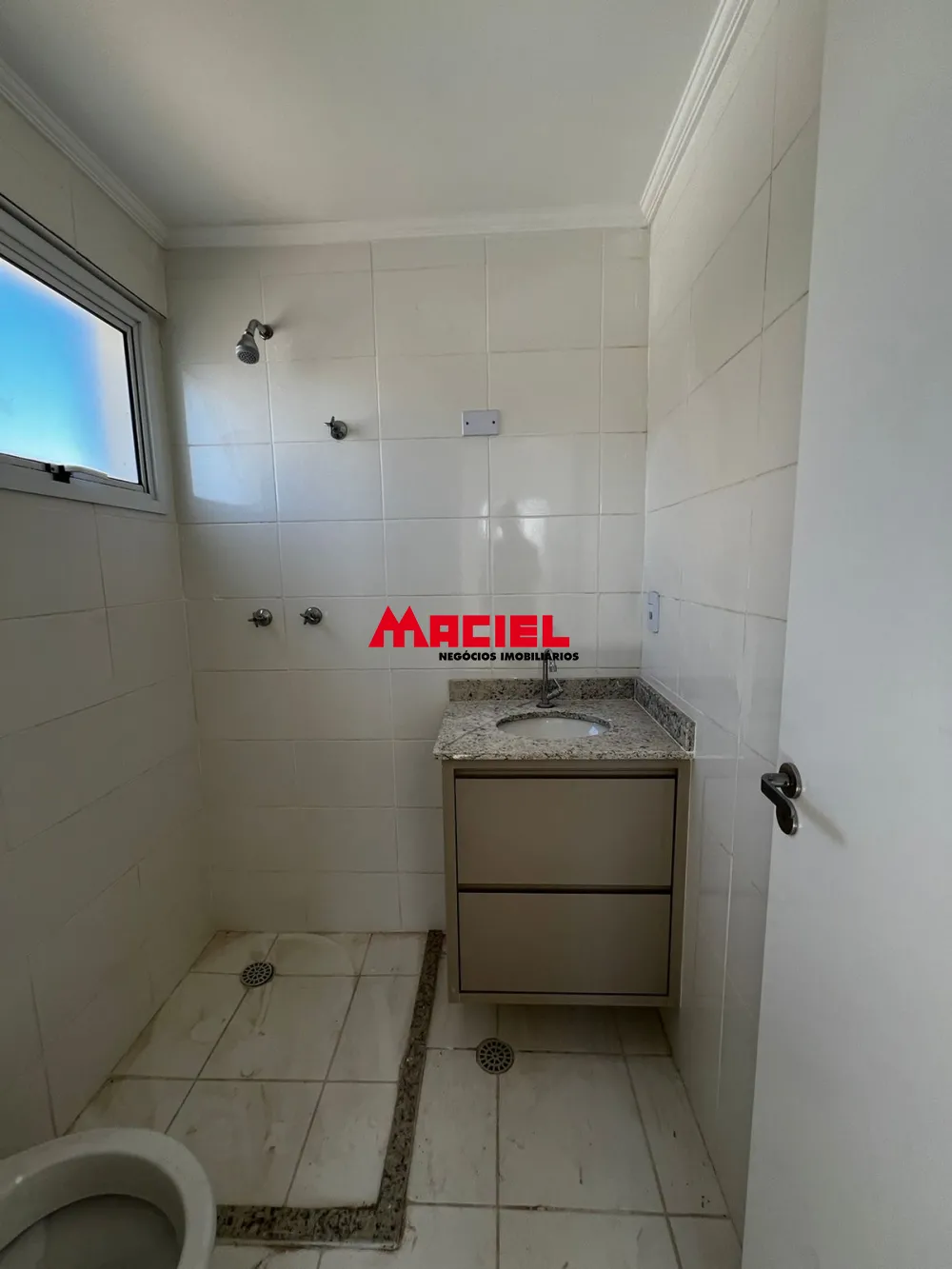 Alugar Apartamento / Padr&atilde;o em Jacare&iacute; R$ 2.700,00 - Foto 10