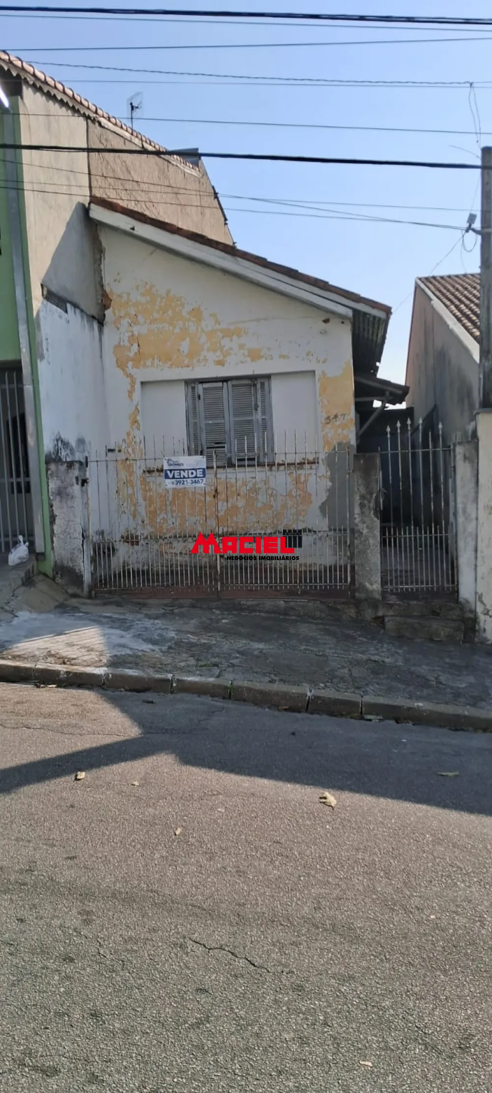 Comprar Casa / Padr&atilde;o em S&atilde;o Jos&eacute; dos Campos R$ 300.000,00 - Foto 1