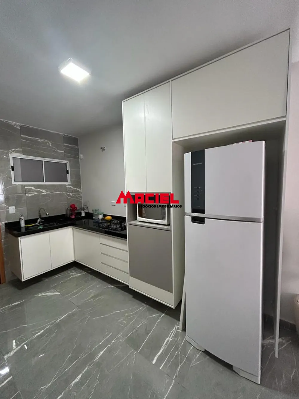 Comprar Casa / Padr&atilde;o em S&atilde;o Jos&eacute; dos Campos R$ 745.000,00 - Foto 3