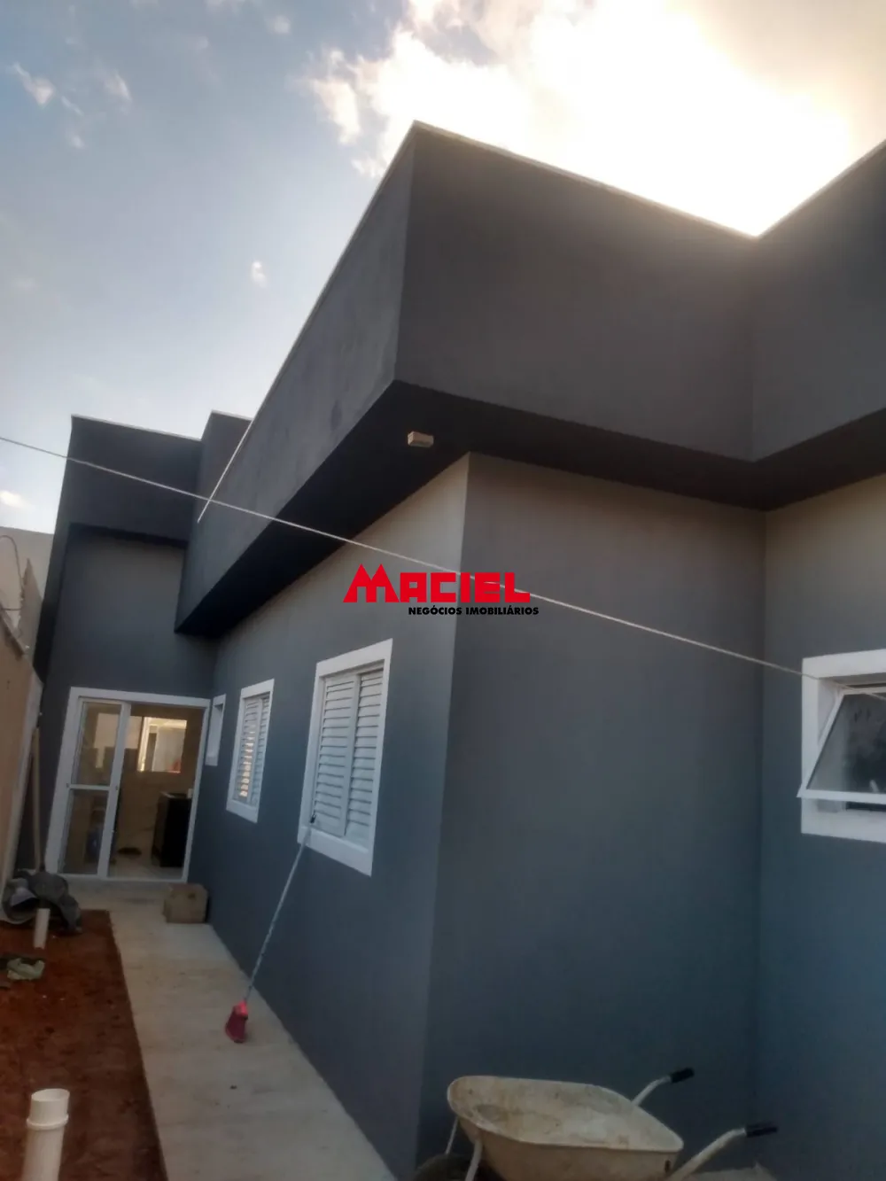 Comprar Casa / Padr&atilde;o em S&atilde;o Jos&eacute; dos Campos R$ 350.000,00 - Foto 9
