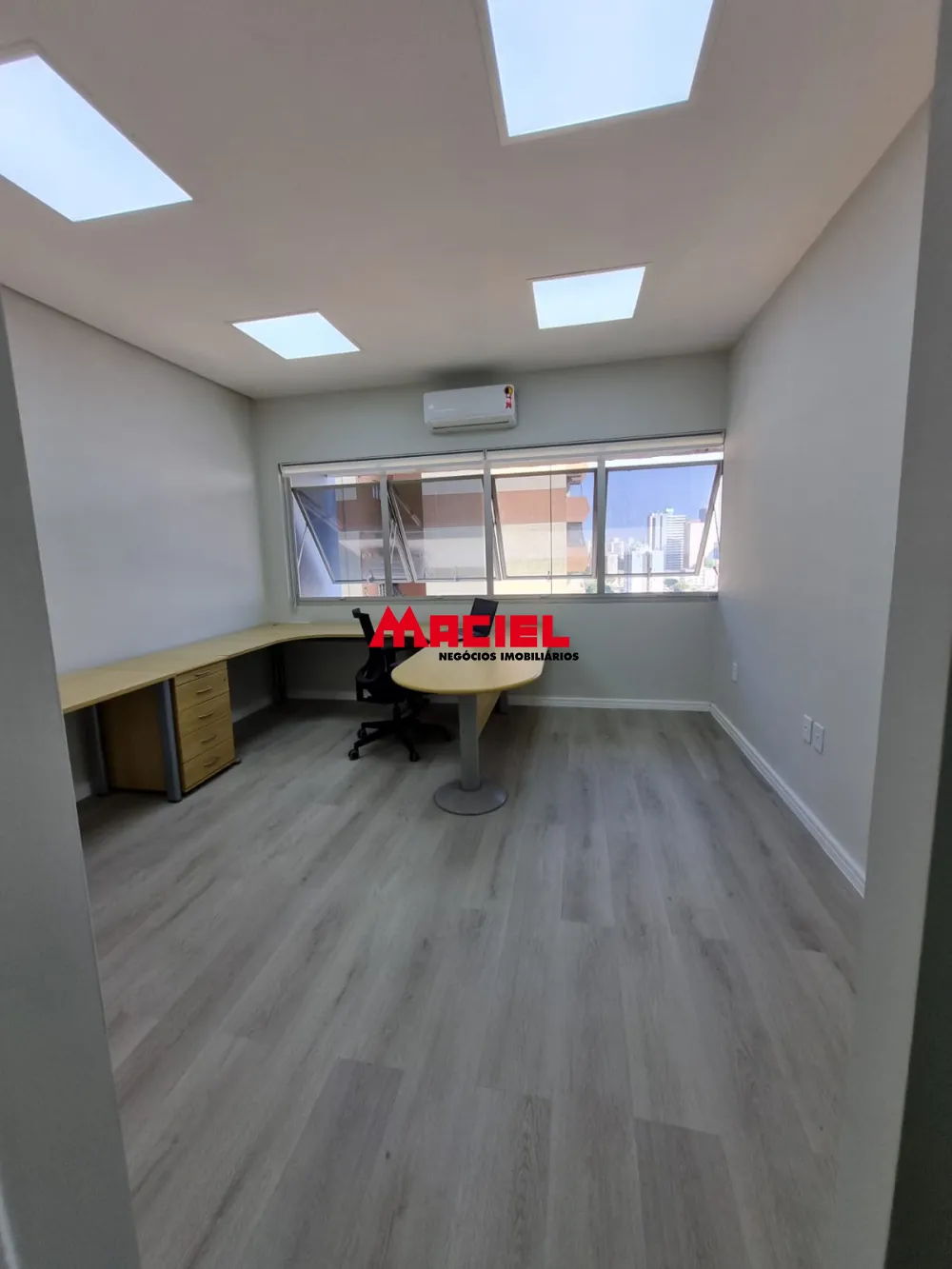 Comprar Comercial / Sala em S&atilde;o Jos&eacute; dos Campos R$ 170.000,00 - Foto 6