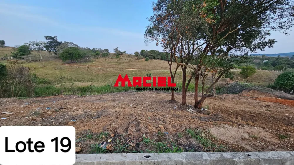 Comprar Terreno / Padr&atilde;o em S&atilde;o Jos&eacute; dos Campos R$ 140.000,00 - Foto 1