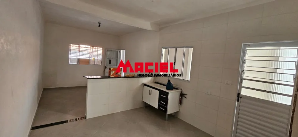 Comprar Casa / Padr&atilde;o em S&atilde;o Jos&eacute; dos Campos R$ 410.000,00 - Foto 12