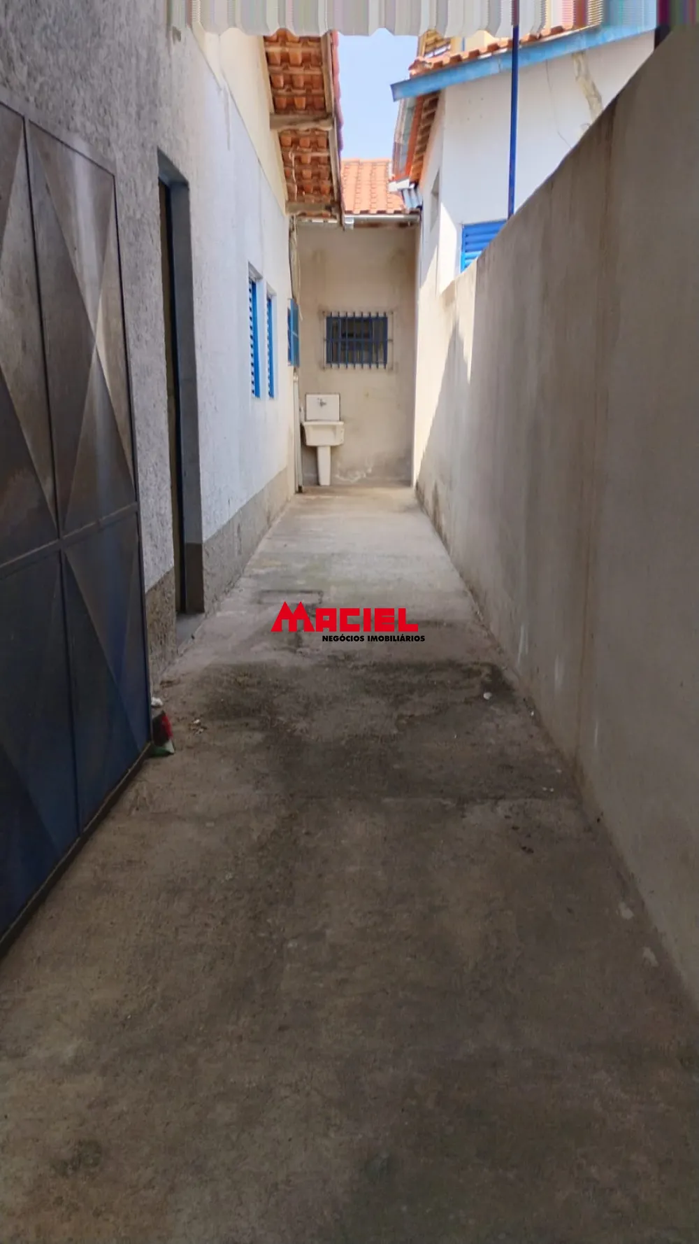 Alugar Casa / Padr&atilde;o em S&atilde;o Jos&eacute; dos Campos R$ 1.500,00 - Foto 3