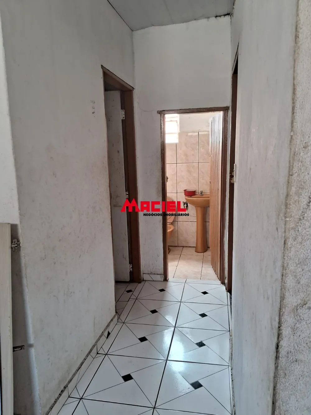 Comprar Casa / Padr&atilde;o em S&atilde;o Jos&eacute; dos Campos R$ 350.000,00 - Foto 5