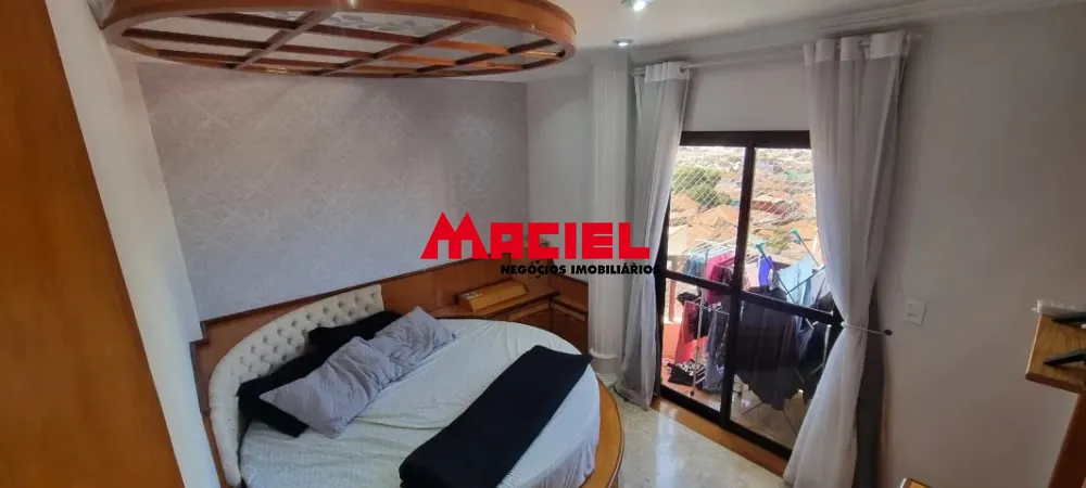 Comprar Apartamento / Padr&atilde;o em S&atilde;o Jos&eacute; dos Campos R$ 389.000,00 - Foto 4