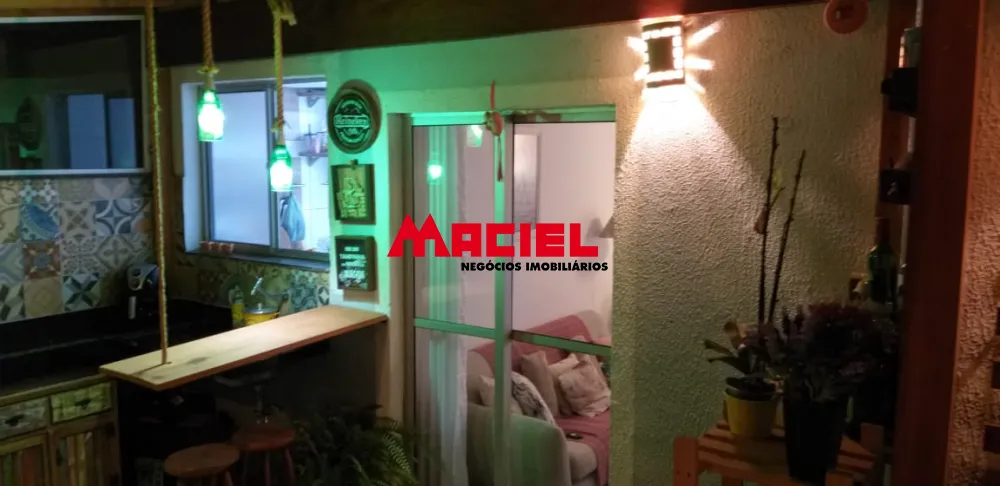 Comprar Apartamento / Padr&atilde;o em S&atilde;o Jos&eacute; dos Campos R$ 370.000,00 - Foto 9