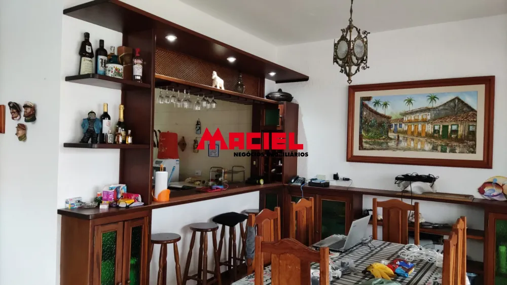 Comprar Casa / Padr&atilde;o em Ubatuba R$ 1.000.000,00 - Foto 4