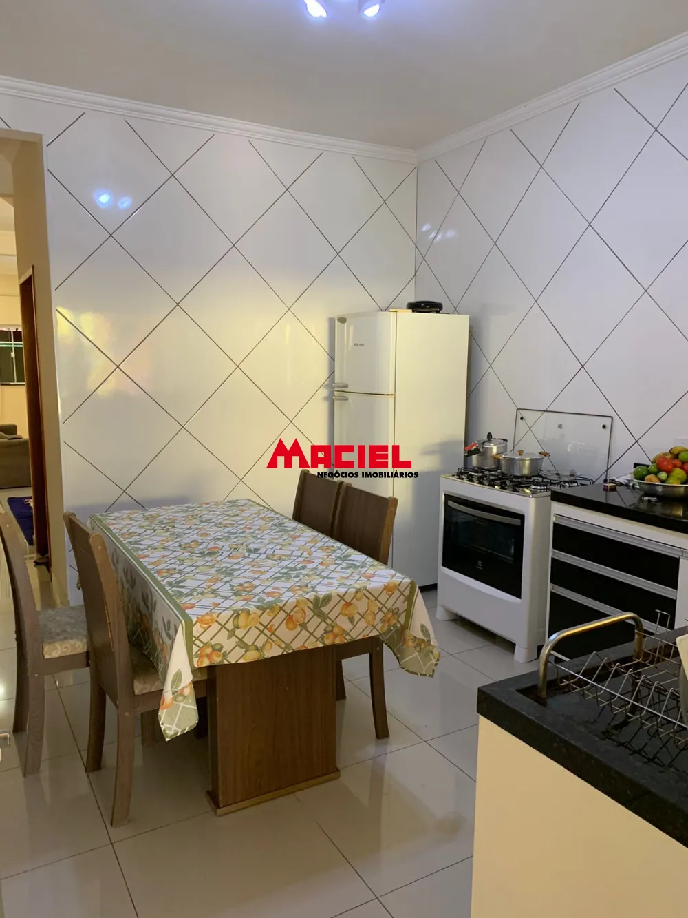 Comprar Casa / Sobrado em S&atilde;o Jos&eacute; dos Campos R$ 440.000,00 - Foto 11