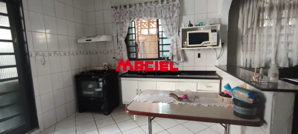 Comprar Casa / Padr&atilde;o em S&atilde;o Jos&eacute; dos Campos R$ 450.000,00 - Foto 12