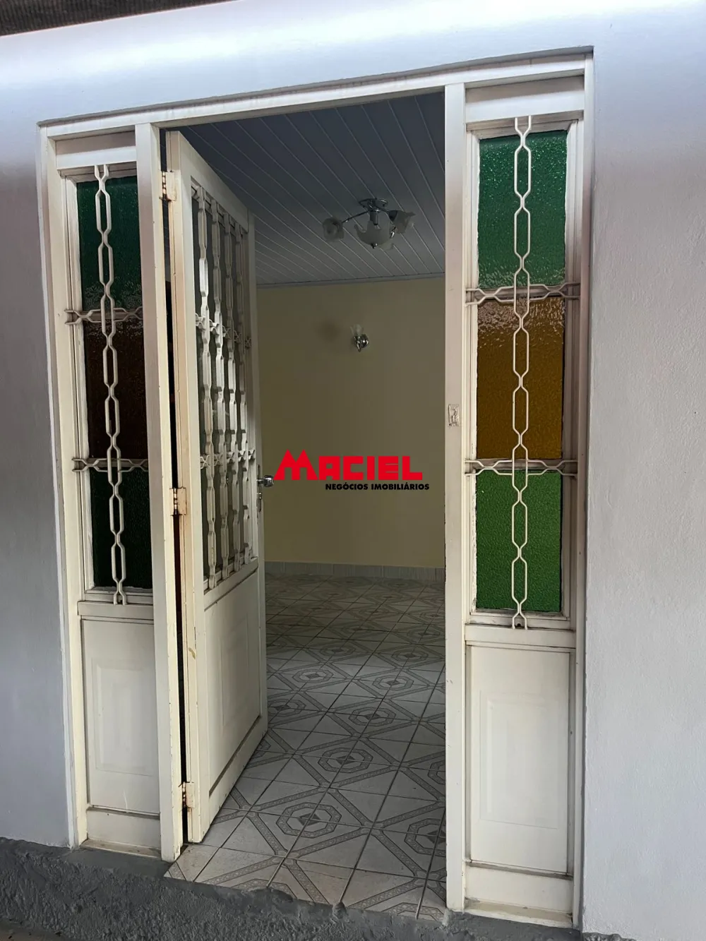 Alugar Comercial / Ponto Comercial em S&atilde;o Jos&eacute; dos Campos R$ 3.800,00 - Foto 9