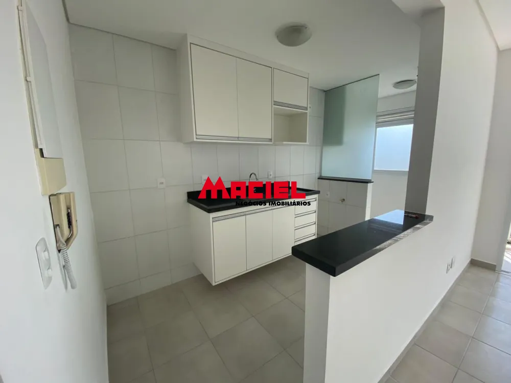 Alugar Apartamento / Padr&atilde;o em S&atilde;o Jos&eacute; dos Campos R$ 1.500,00 - Foto 4