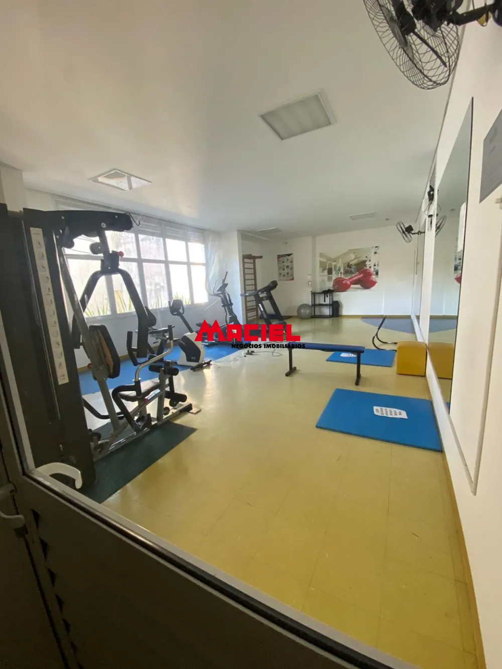 Alugar Apartamento / Padr&atilde;o em S&atilde;o Jos&eacute; dos Campos R$ 1.500,00 - Foto 15