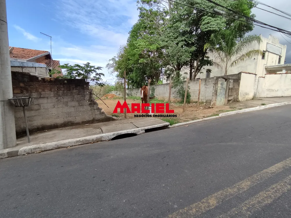 Comprar Terreno / Padr&atilde;o em S&atilde;o Jos&eacute; dos Campos R$ 260.000,00 - Foto 1