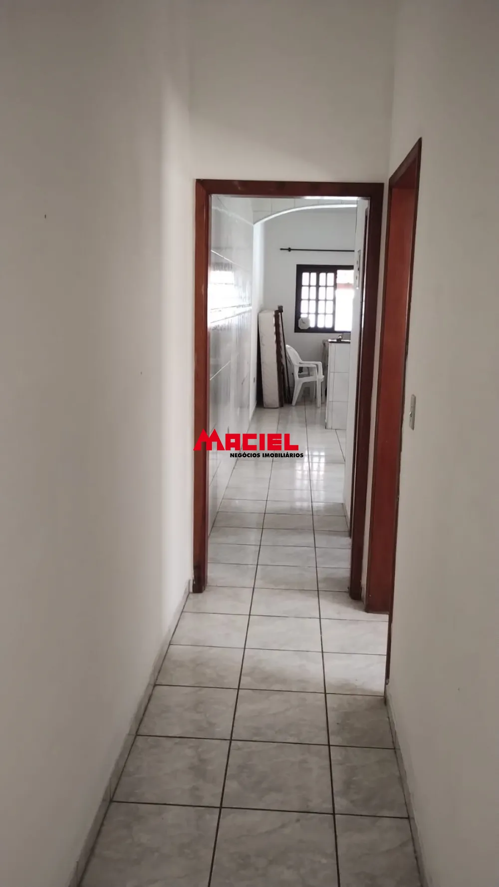 Alugar Casa / Padr&atilde;o em S&atilde;o Jos&eacute; dos Campos R$ 1.500,00 - Foto 4