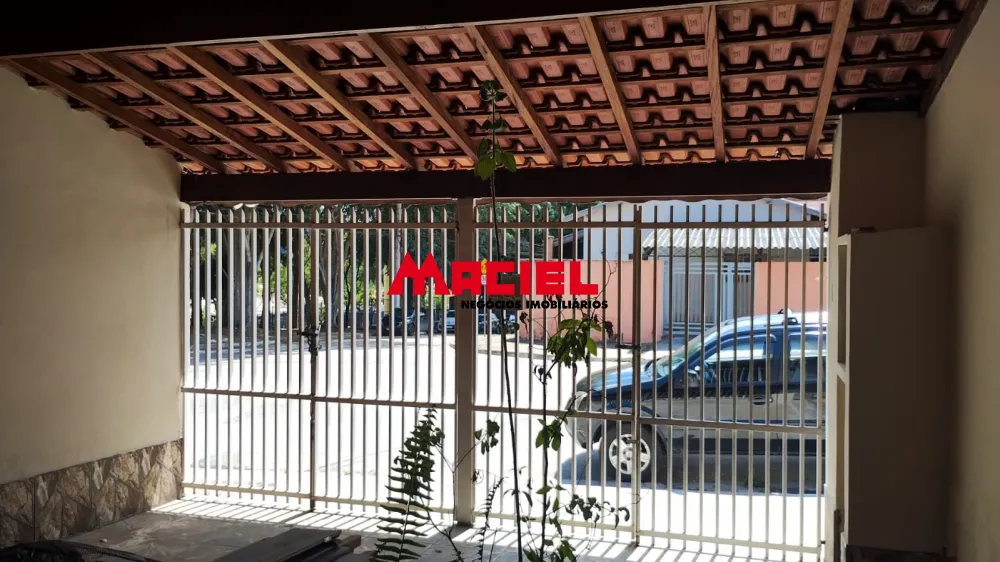 Alugar Casa / Padr&atilde;o em S&atilde;o Jos&eacute; dos Campos R$ 1.500,00 - Foto 2