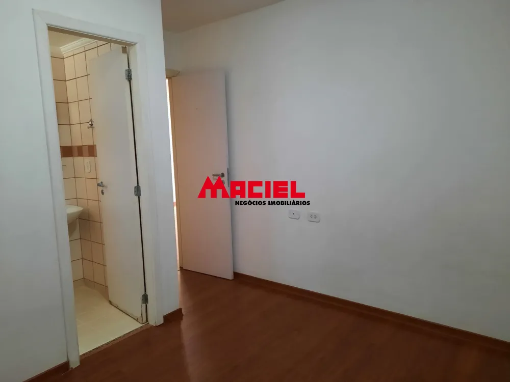 Alugar Apartamento / Padr&atilde;o em S&atilde;o Jos&eacute; dos Campos R$ 2.230,00 - Foto 5