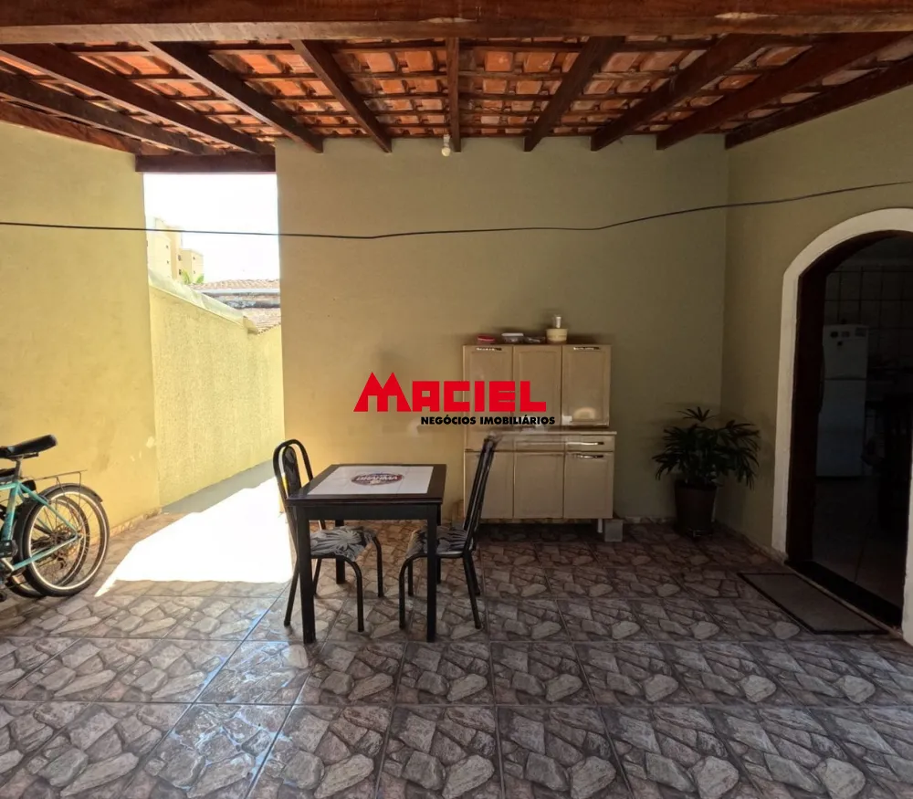 Comprar Casa / Padr&atilde;o em Caraguatatuba R$ 1.060.000,00 - Foto 3