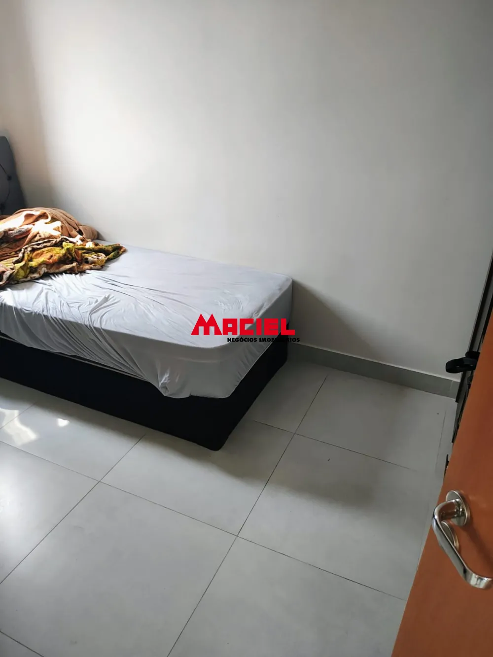 Comprar Apartamento / Padr&atilde;o em S&atilde;o Jos&eacute; dos Campos R$ 320.000,00 - Foto 5