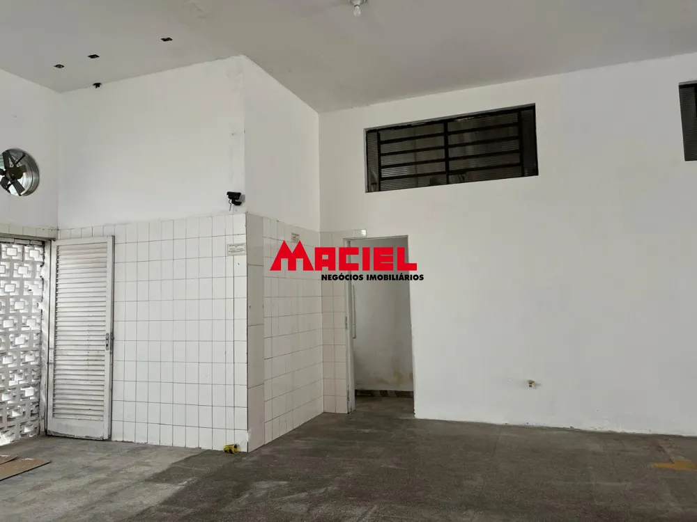 Comprar Comercial / Fundo em S&atilde;o Jos&eacute; dos Campos R$ 852.000,00 - Foto 4