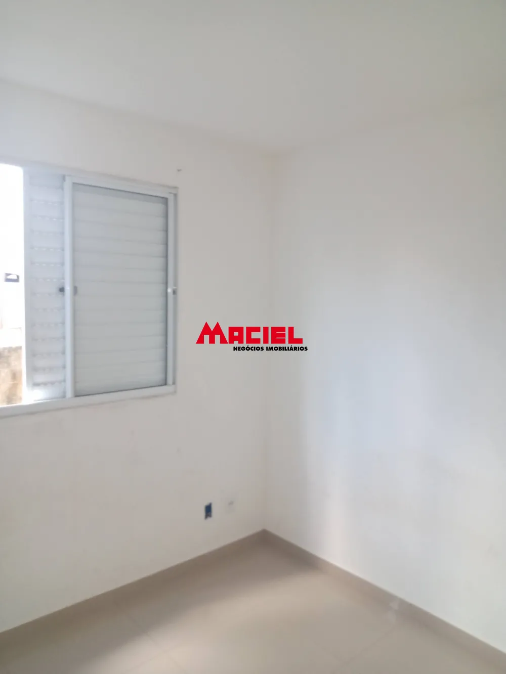 Alugar Apartamento / Padr&atilde;o em S&atilde;o Jos&eacute; dos Campos R$ 880,00 - Foto 3