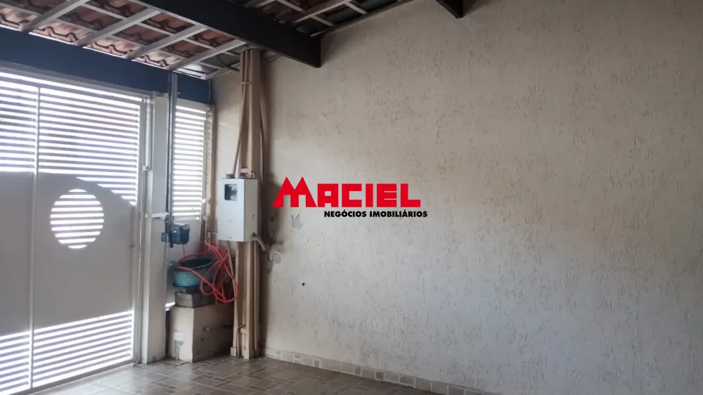 Comprar Casa / Sobrado em S&atilde;o Jos&eacute; dos Campos R$ 380.000,00 - Foto 1