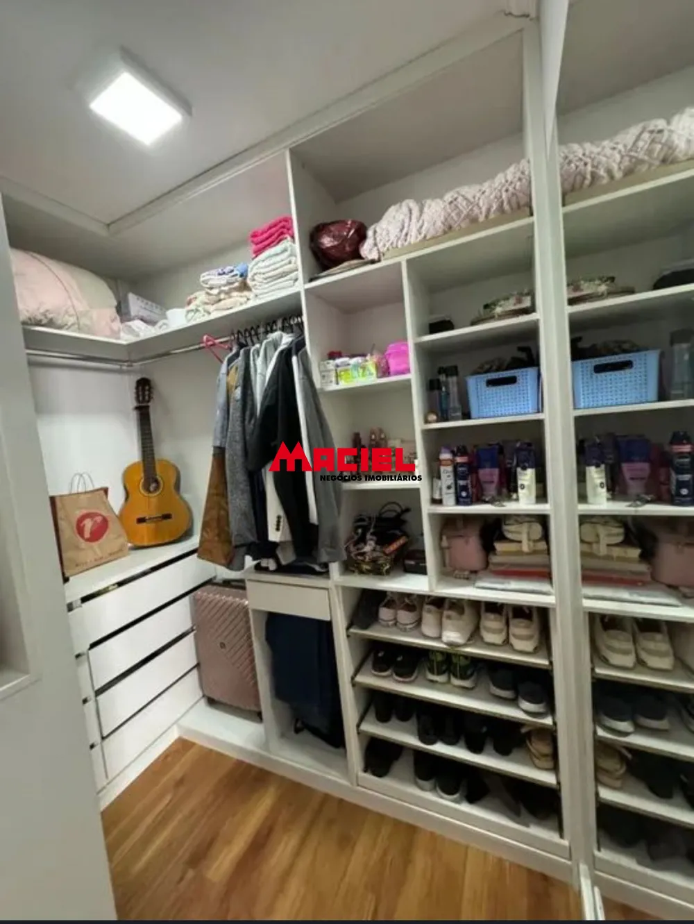 Comprar Casa / Sobrado em S&atilde;o Jos&eacute; dos Campos R$ 702.000,00 - Foto 8