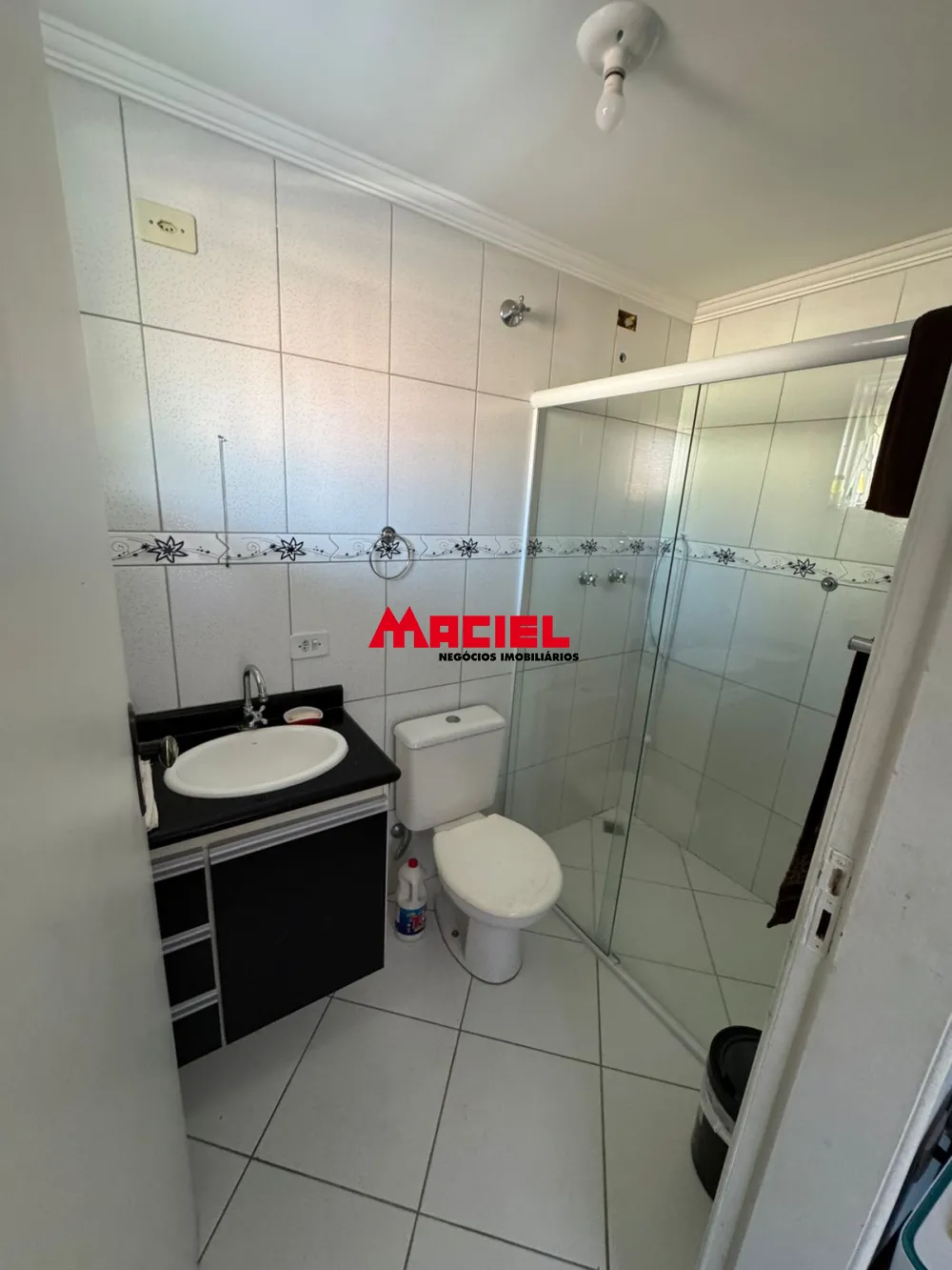 Comprar Casa / Sobrado em S&atilde;o Jos&eacute; dos Campos R$ 702.000,00 - Foto 9