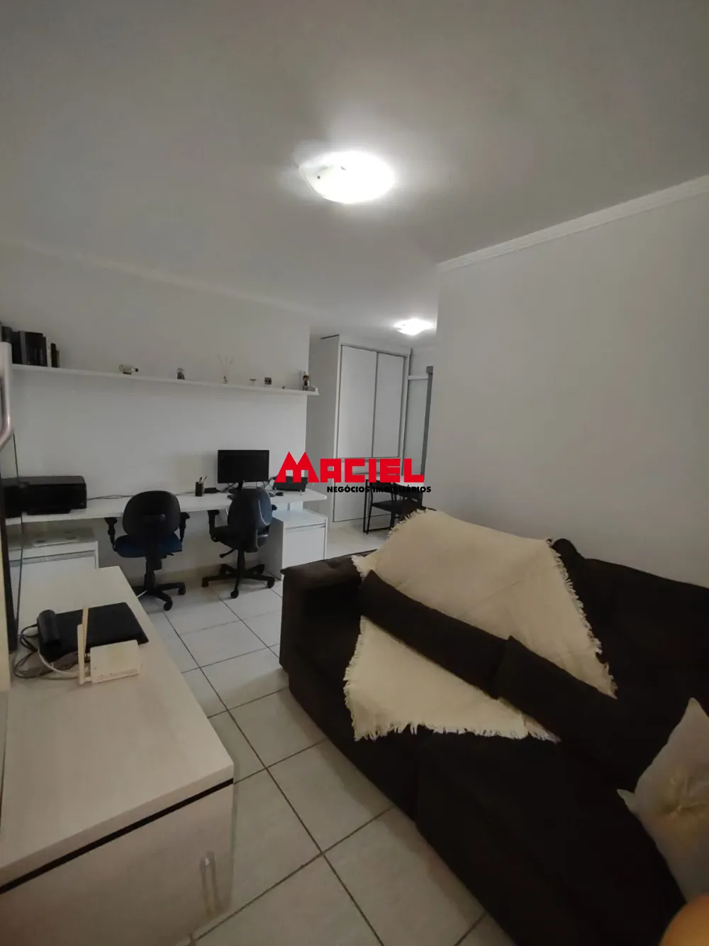 Comprar Apartamento / Padr&atilde;o em S&atilde;o Jos&eacute; dos Campos R$ 265.000,00 - Foto 4