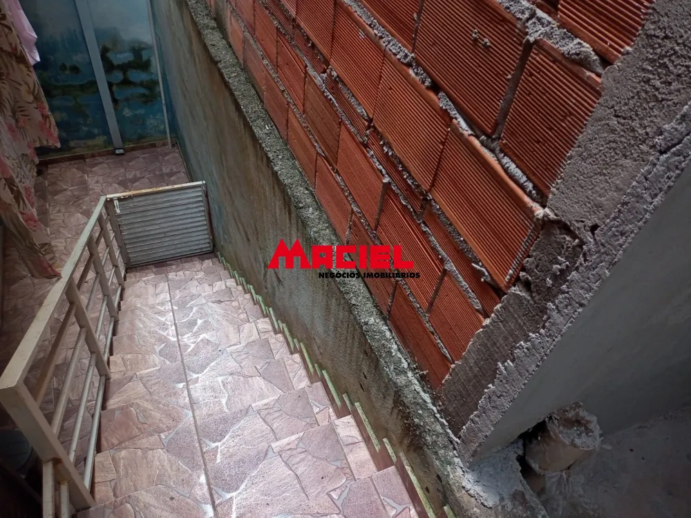 Comprar Casa / Sobrado em S&atilde;o Jos&eacute; dos Campos R$ 426.000,00 - Foto 3