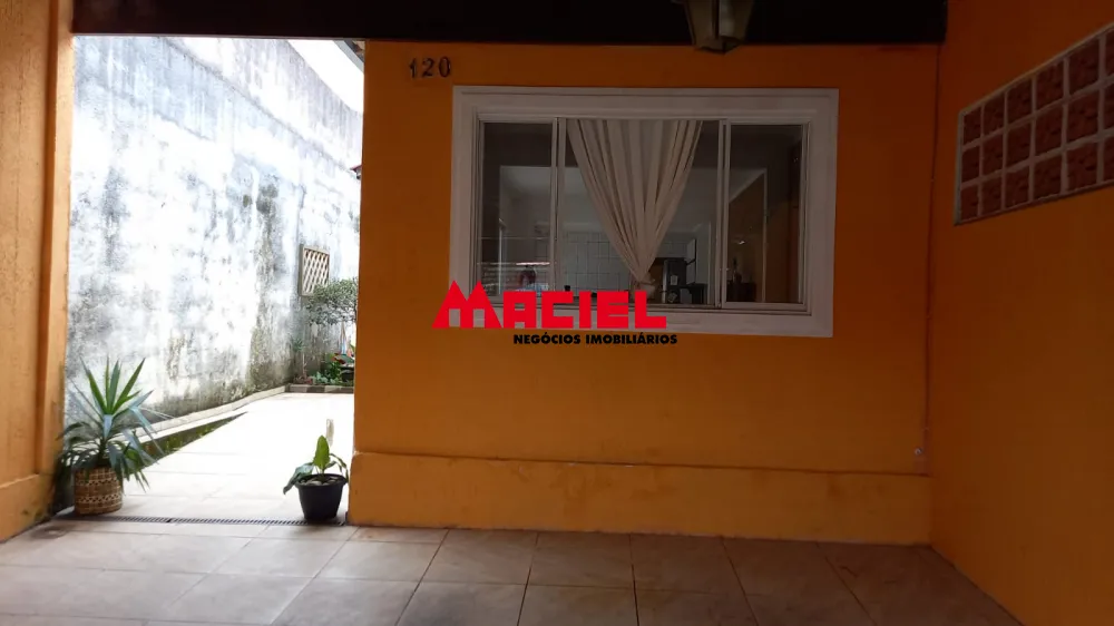 Comprar Casa / Sobrado em S&atilde;o Jos&eacute; dos Campos R$ 350.000,00 - Foto 1