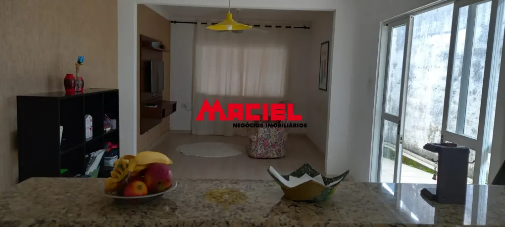 Comprar Casa / Sobrado em S&atilde;o Jos&eacute; dos Campos R$ 350.000,00 - Foto 3